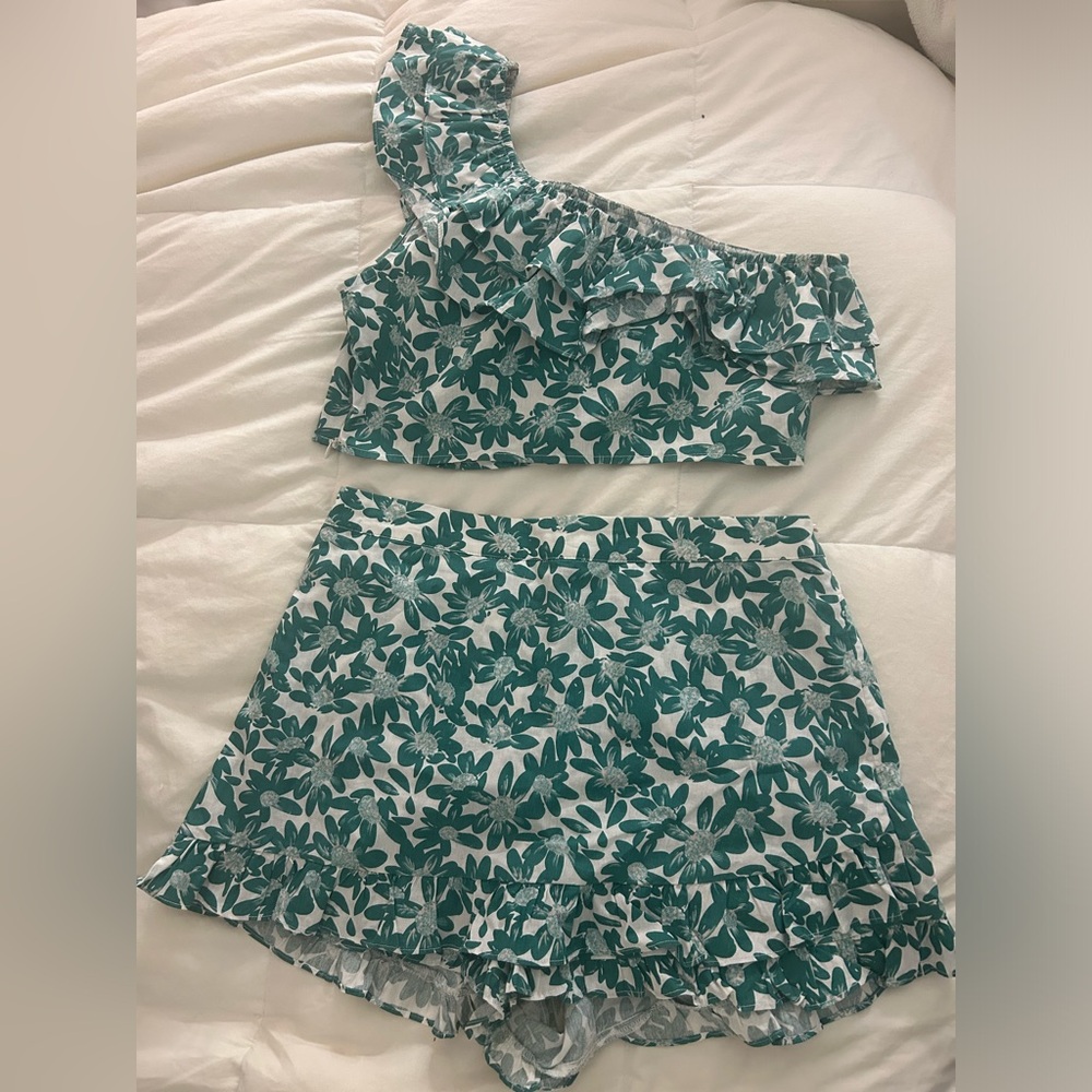 Lulus 2 piece set